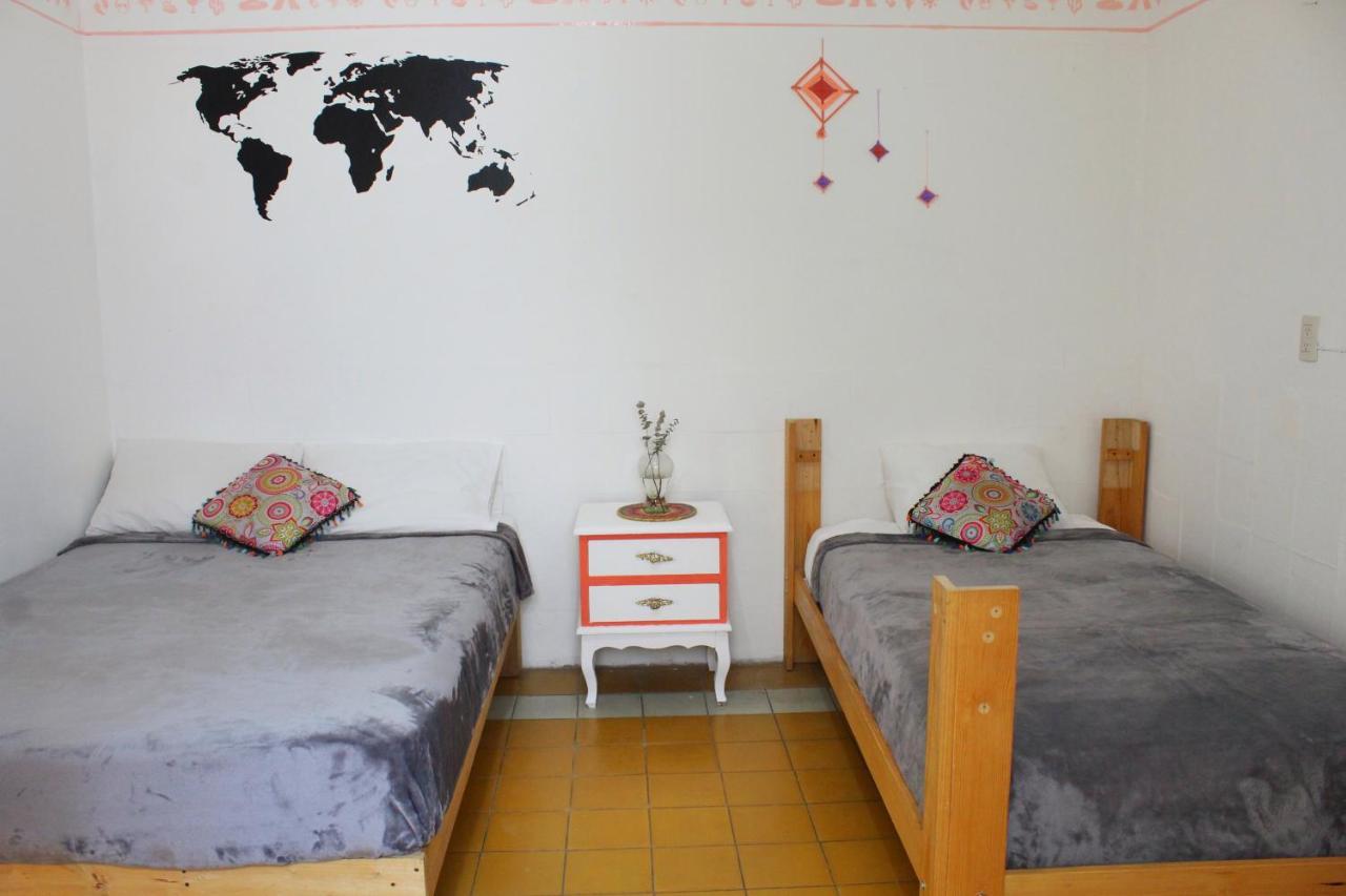 Hostal Casa Colores Adults Only Guadalajara Esterno foto